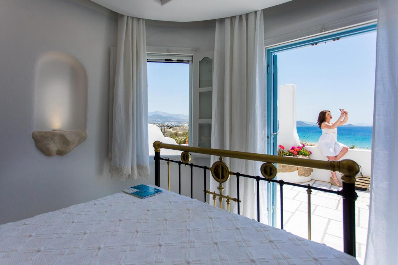 Naxian Riviera Exclusive Seafront Suites, Junior Suite Агиос-Прокопиос Экстерьер фото